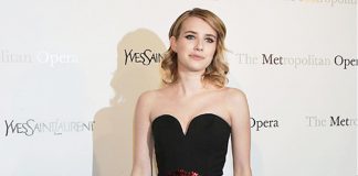 Emma Roberts, 27 mars 2012