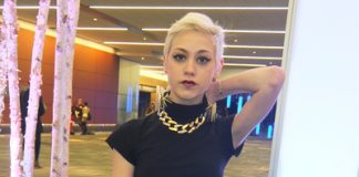 10 février 2013. Tatjana, 21 ans, coiffeuse
