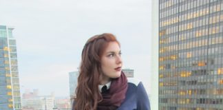 Carly, 25 ans. Designer graphique