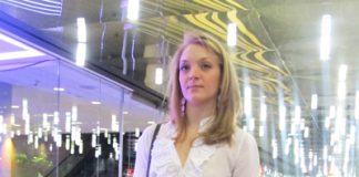Valentine, 24 ans. Danseuse, Grands Ballets Canadiens.
