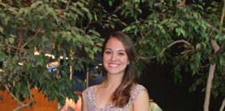 Roxane, 23 ans. Chargée de comptes @ Sensation Mode