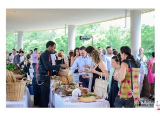 L’Apéritif à la Française devient les Apéros de quartier… & FashionIsEverywhere sera de la partie! CONCOURS TERMINÉ