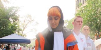 Raman, 22 ans. Propriétaire de Stopshop Boutik