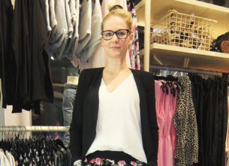 Samantha, 27 ans. Responsable présentation visuelle, H&M Divided