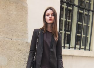 Oksana, 25 ans. Mannequin