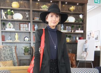 Justine, 29. Blogger @ JetsetJustine