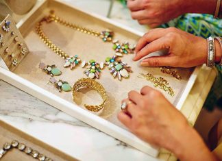 Québec : Stella & Dot, une bijouterie à domicile!