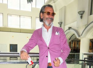Street style: Enzo, tailleur