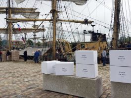 Port Franc arrive à Québec (par bateau)!