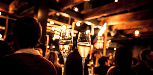 Québec sabre le champagne!