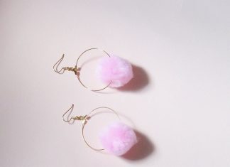 DIY : Faites vos propres boucles d’oreilles pompons!