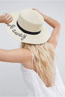 chapeau