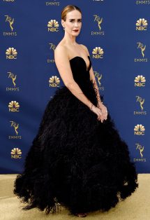 emmys2018-sarahpaulson