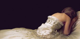 Les 24 plus beaux look de Lady Di… et des billets pour le film Spencer!